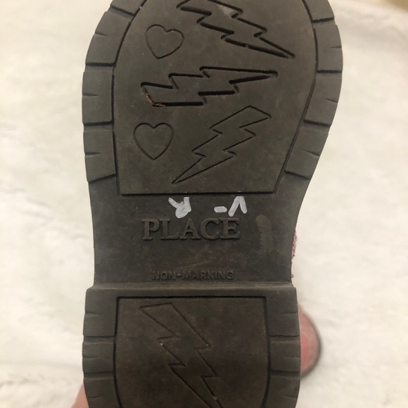 - Little Girls Pink Sparkle Boots. Size 5 - Picture 3 of 5